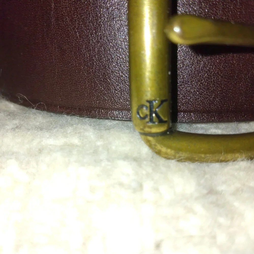 Calvin Klein Brown Leather Belt L Brass Roller Buckle Quiet Luxury Minimalist